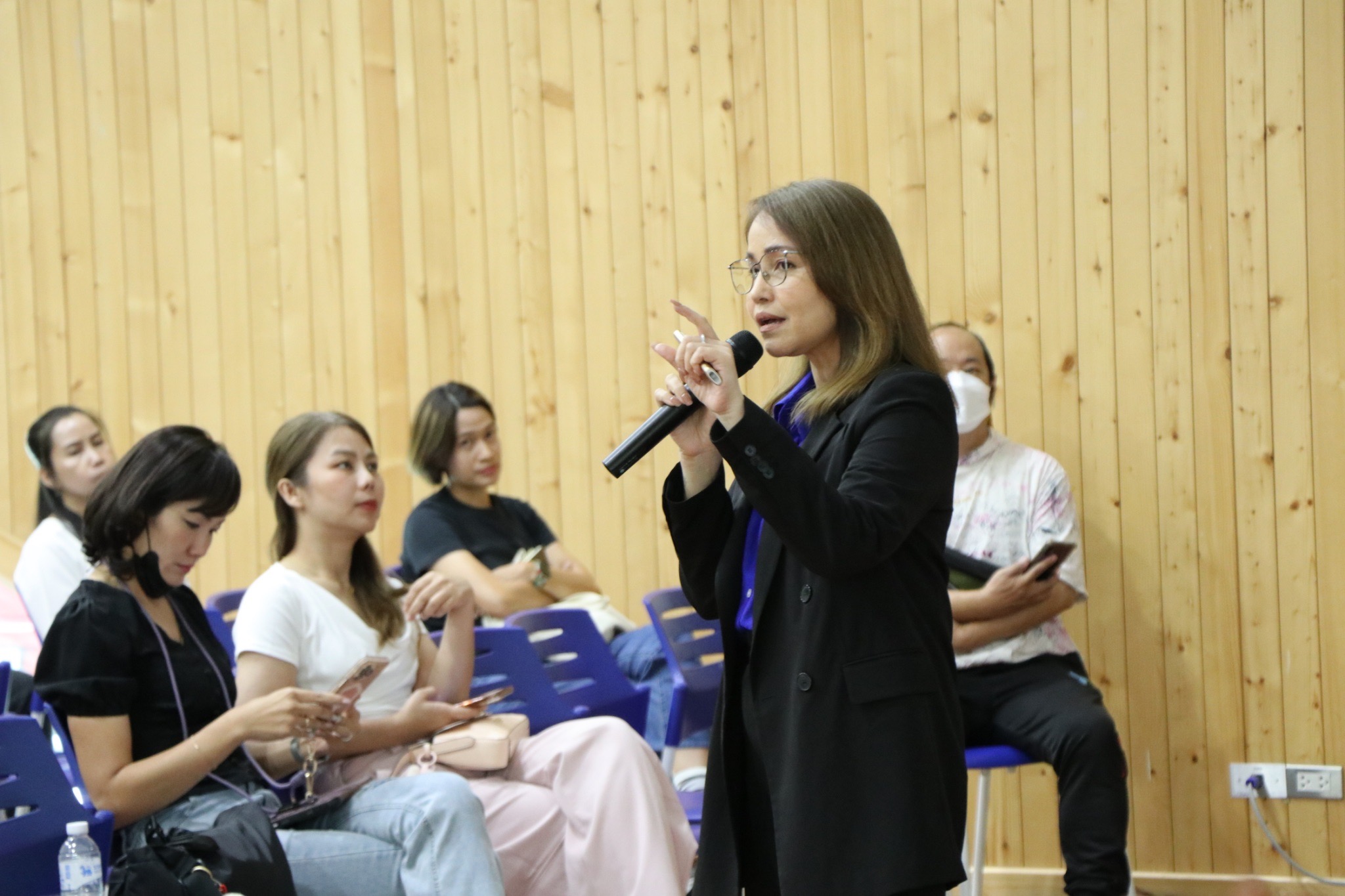 AUA จับมือโรงเรียนสาธิต มหาวิทยาลัยเชีงใหม่. และคณะศึกษาศาสตร์ พัฒนาหลักสูตรภาษาอังกฤษ สู่พลเมืองโลกแห่งอนาคต สำหรับประถมศึกษา